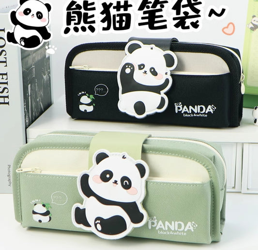 Cartuchera panda #CodU
