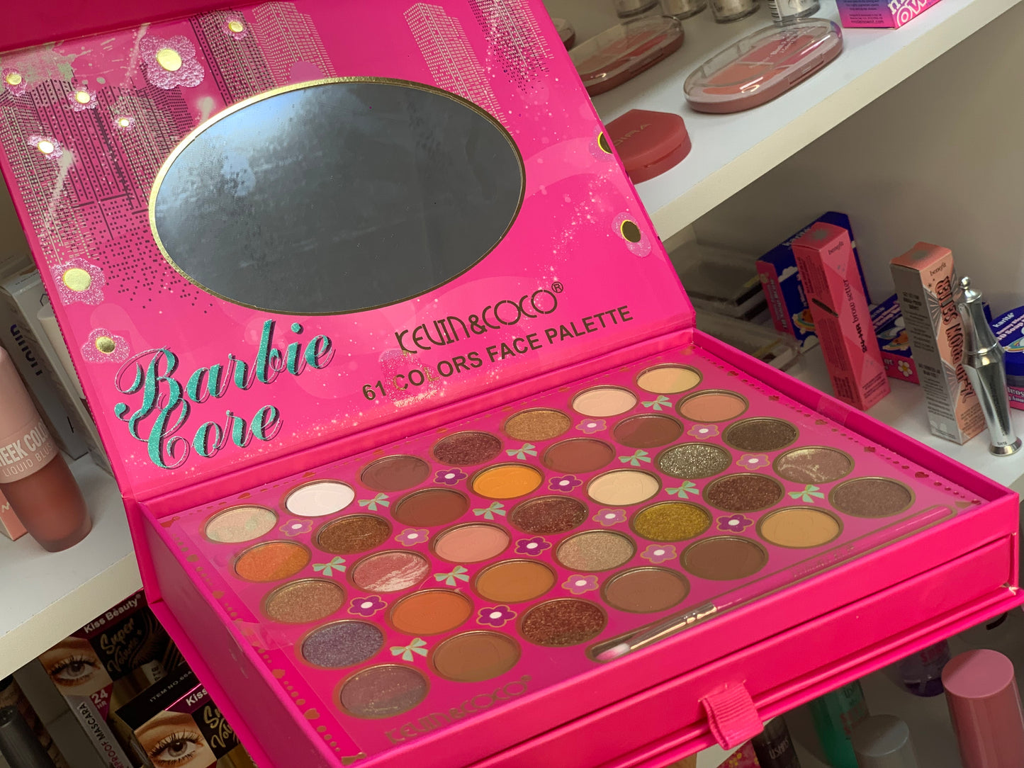 Paleta de Kevin & Coco barbie #CodO
