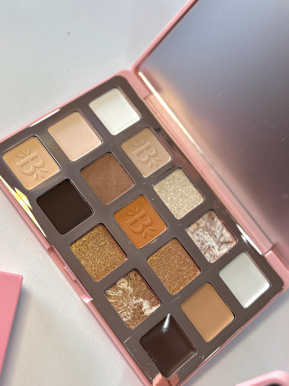 Paleta de sombras nude bloomshel #codO