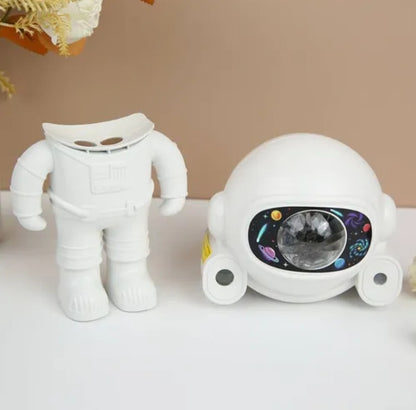 Proyector astronauta nebuloso #CodN