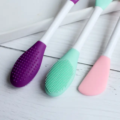 Cepillo 2en1 para exfoliar y aplicar mascarilla