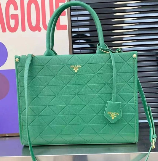 Cartera Prada #CodM