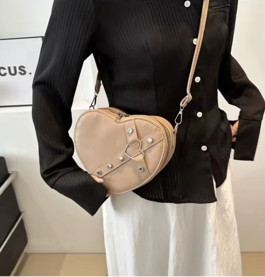 Cartera bandolera corazón #CodU