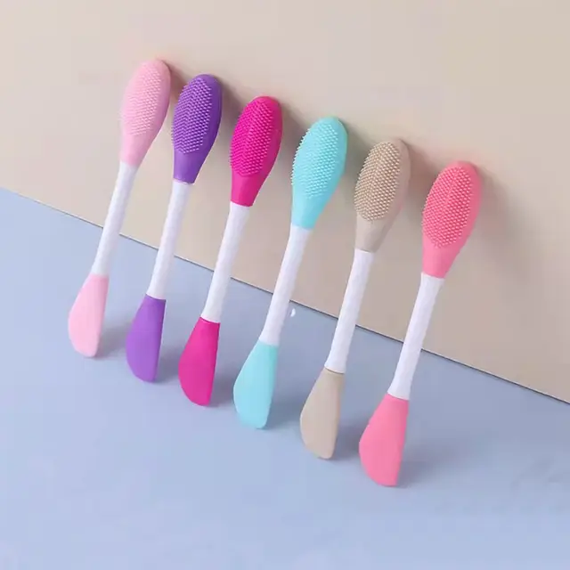 Cepillo 2en1 para exfoliar y aplicar mascarilla