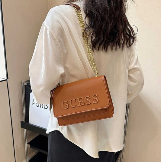 Cartera bandolera Guess #CodM